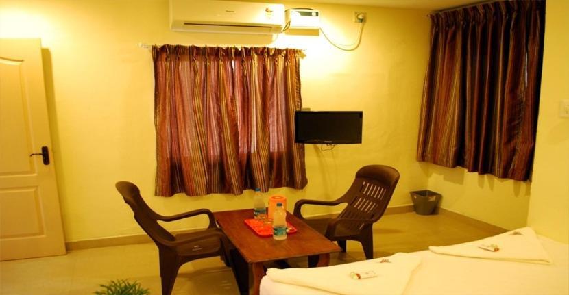 Kek Accommodation Chennai Zewnętrze zdjęcie