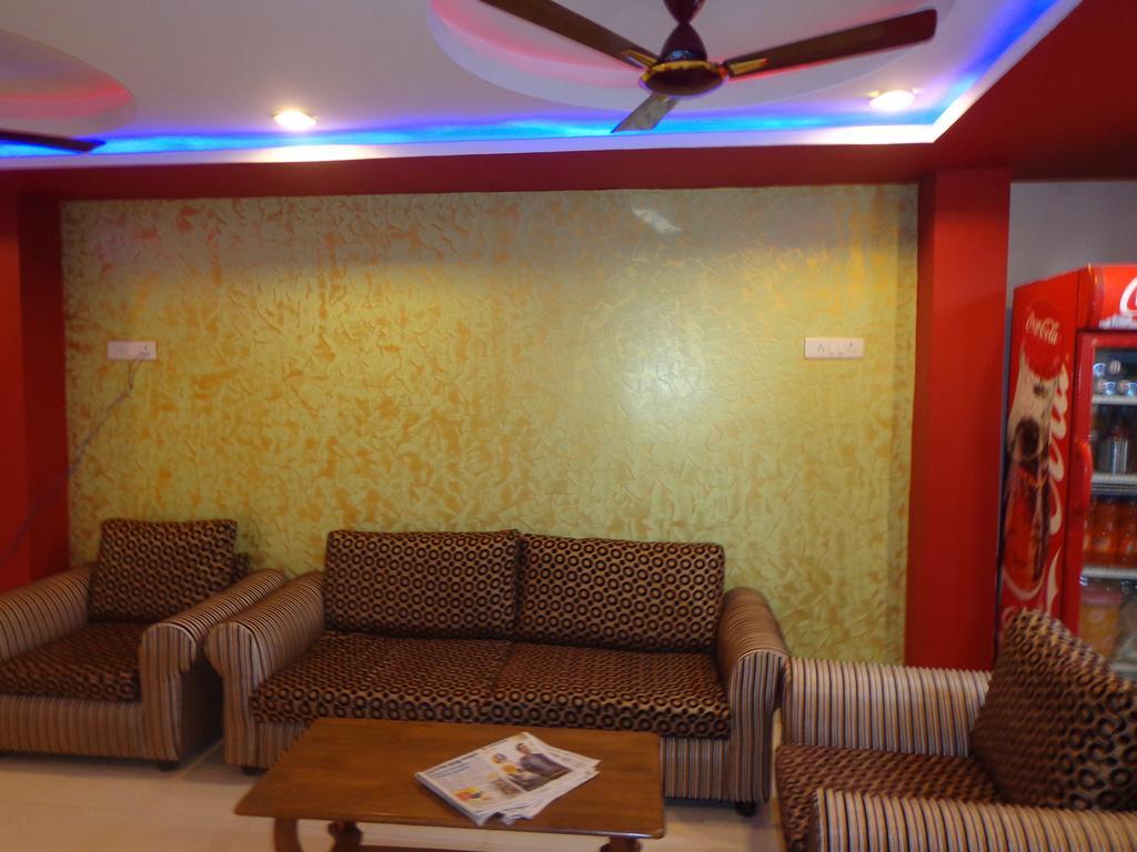 Kek Accommodation Chennai Zewnętrze zdjęcie