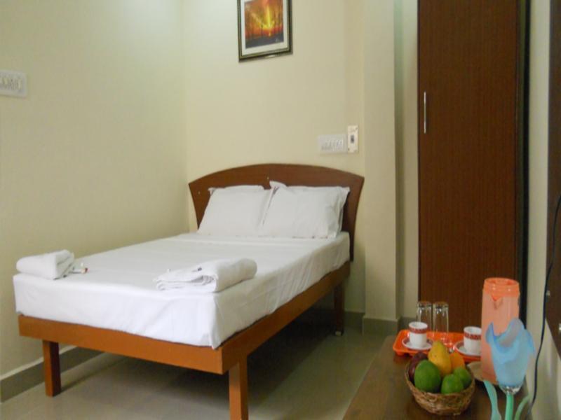 Kek Accommodation Chennai Zewnętrze zdjęcie