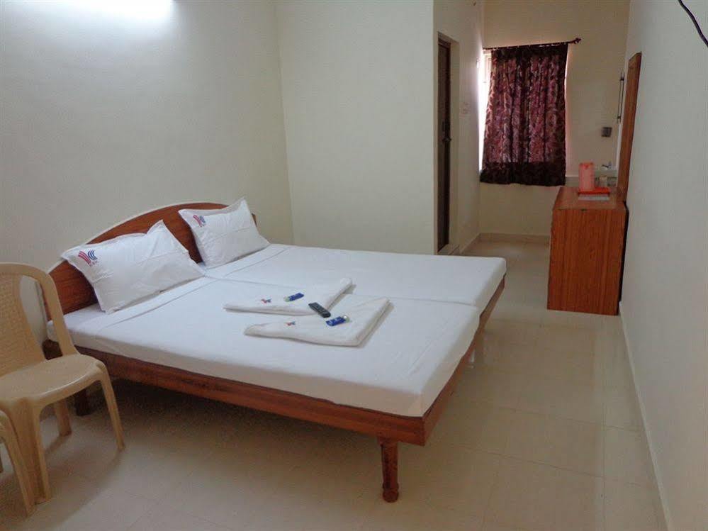 Kek Accommodation Chennai Zewnętrze zdjęcie